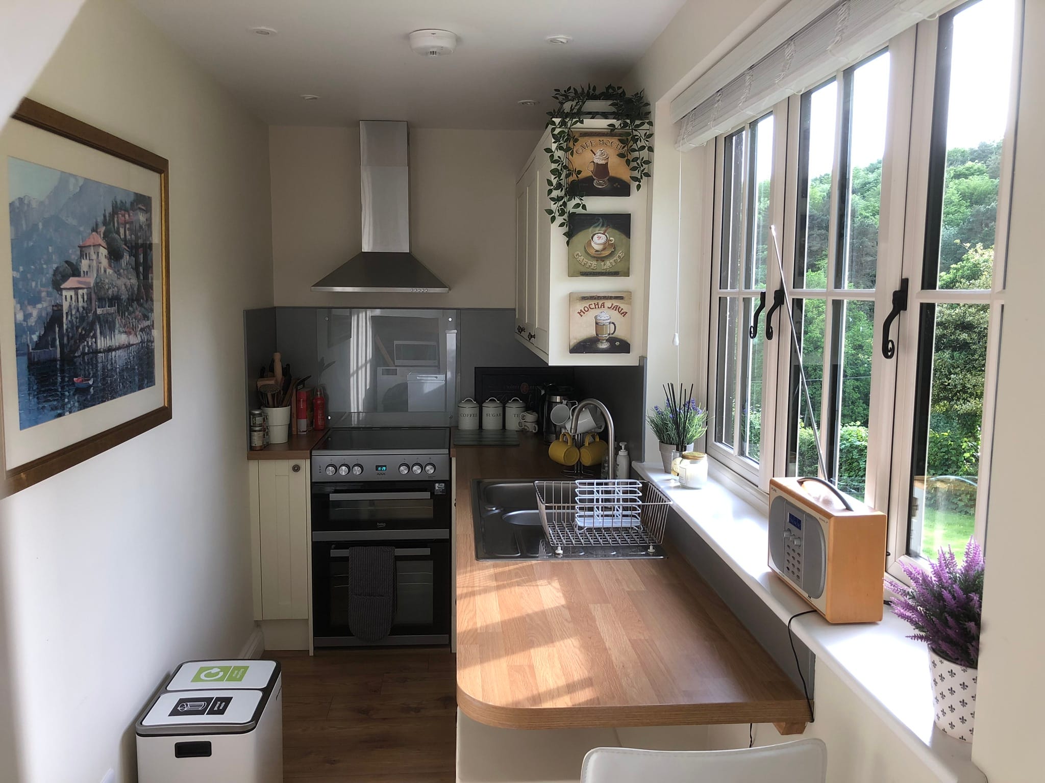 Self-Contained Holiday Cottage Accommodation In Sussex