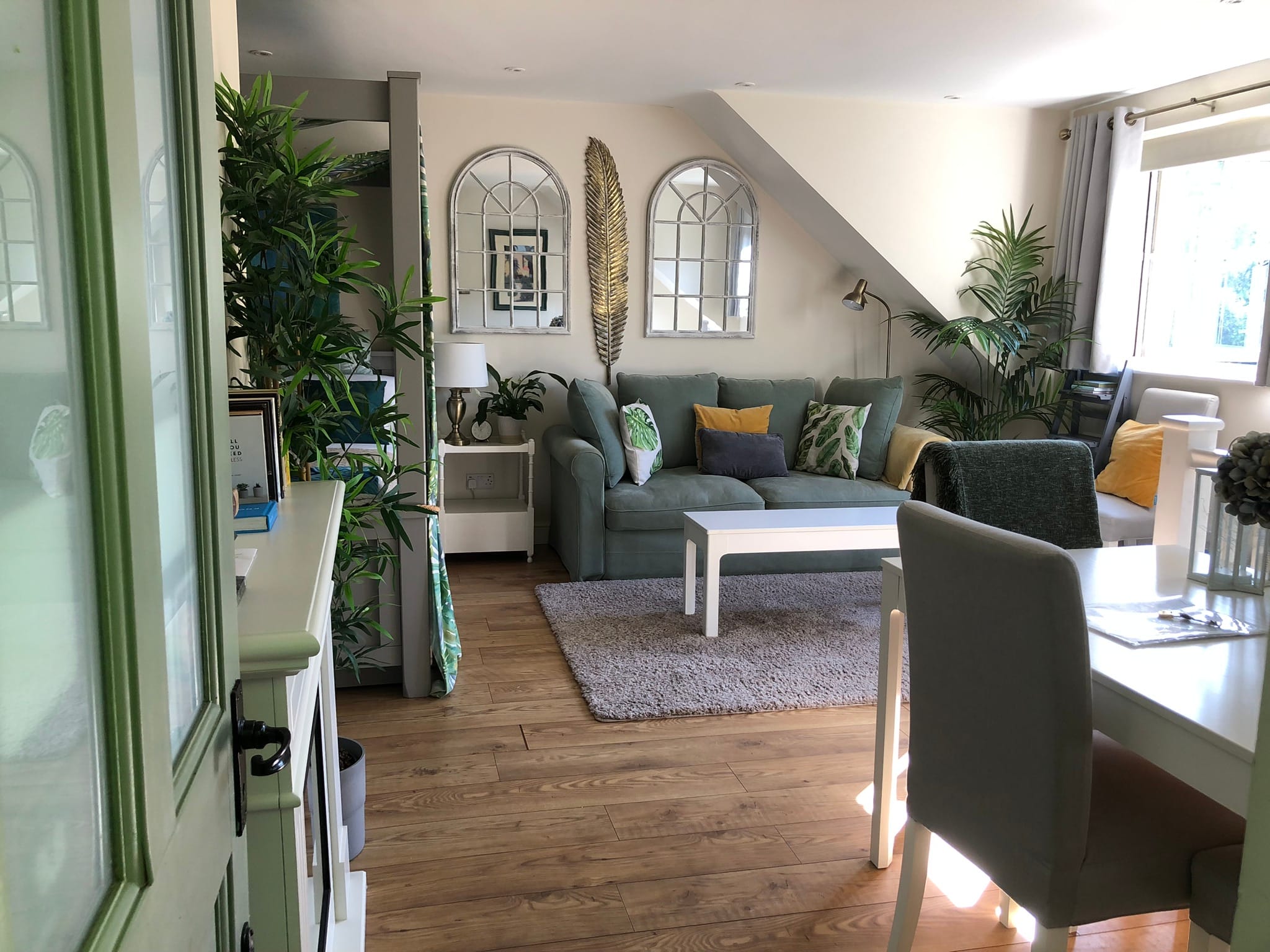 Self-Contained Holiday Cottage Accommodation In Sussex Self-Contained Holiday Cottage Accommodation In Sussex