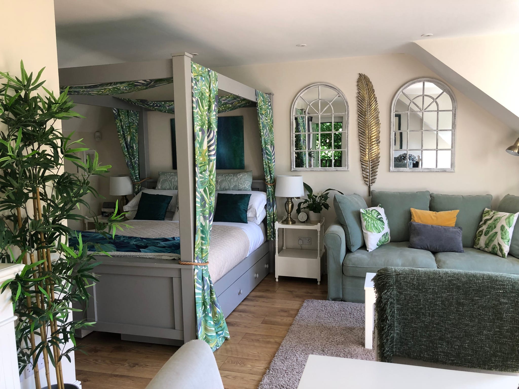 Self-Contained Holiday Cottage Accommodation In Sussex Self-Contained Holiday Cottage Accommodation In Sussex