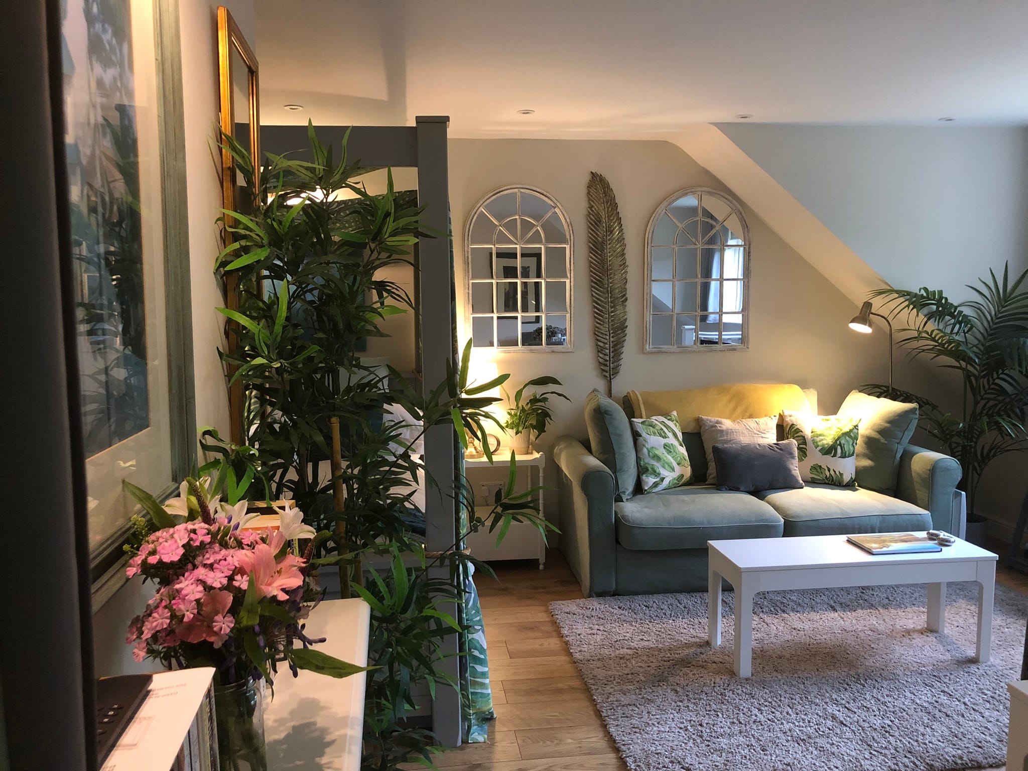 Self-Contained Holiday Cottage Accommodation In Sussex Self-Contained Holiday Cottage Accommodation In Sussex