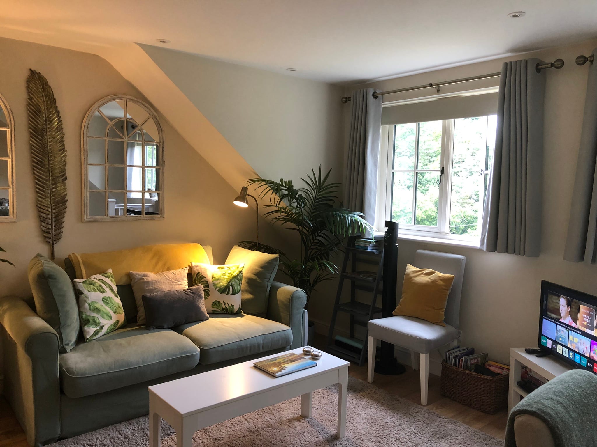 Self-Contained Holiday Cottage Accommodation In Sussex Self-Contained Holiday Cottage Accommodation In Sussex