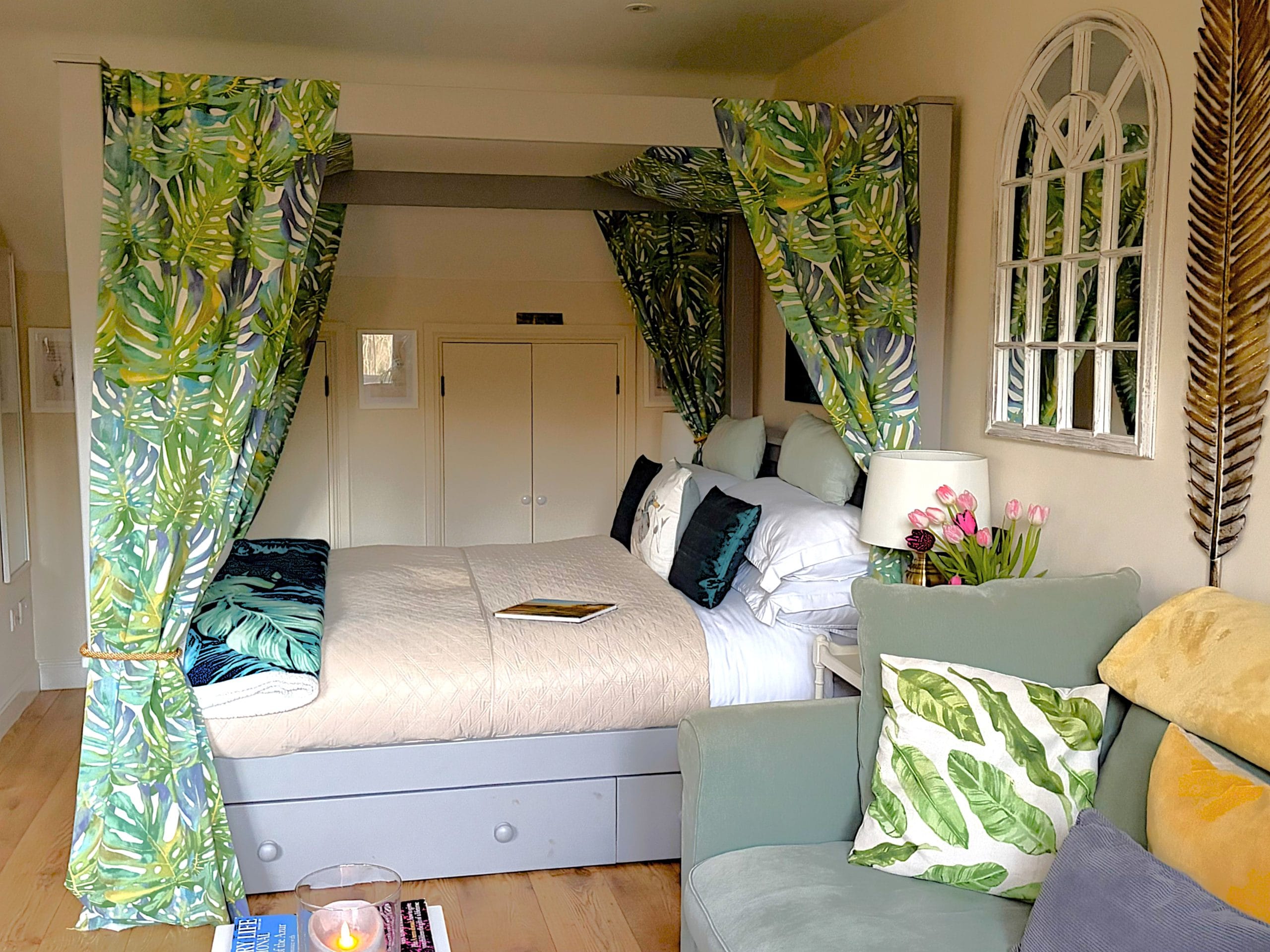 Self-Contained Holiday Cottage Accommodation In Sussex