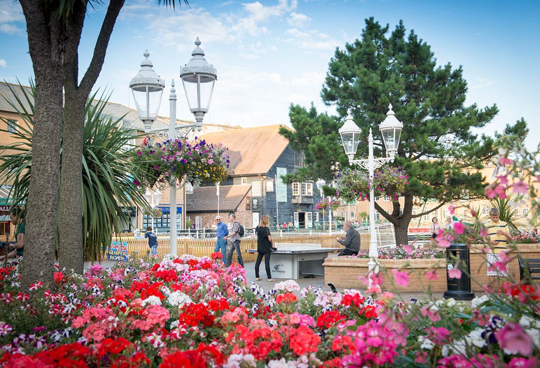 yes-media-solutions-featured Self-Catering Holiday Cottage Accommodation In Sussex
